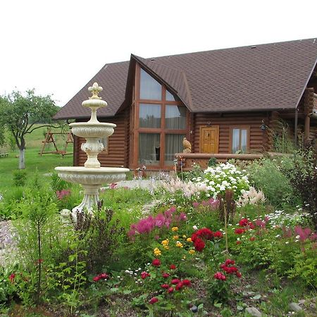 Pumpuri Villa Svente Exterior photo